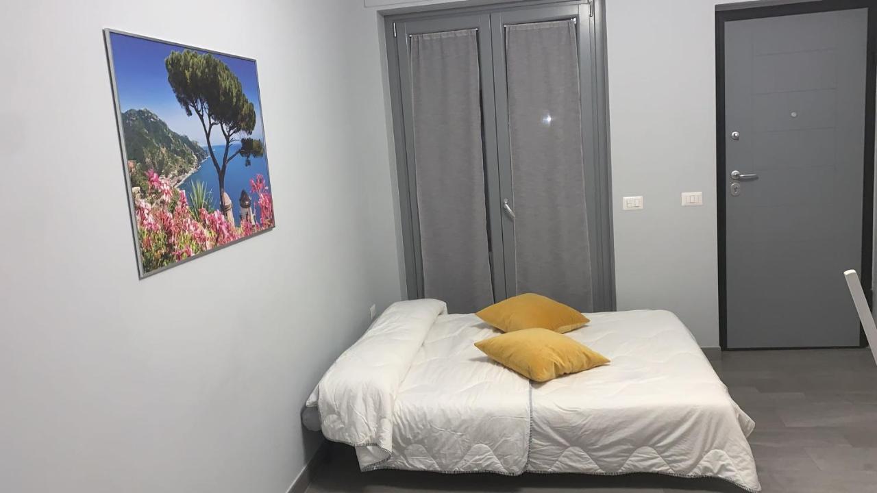 Aa Residence - Free Private Parking 사르노 외부 사진